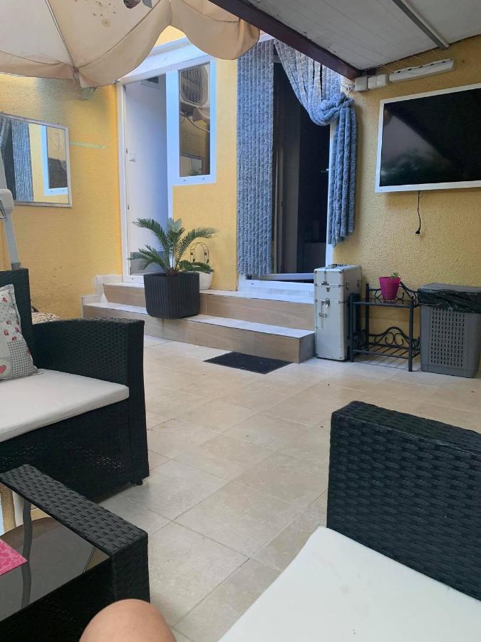 Vesna Apartments Budva Luaran gambar